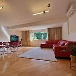 Guest House Laura