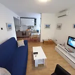 Apartment Mystic