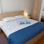 Apartment Mystic