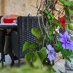 Duplex 3 Rooms Apartment With Garden And Garage Near To Beach