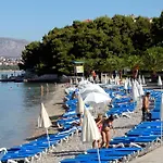 Apartments By The Sea Stobrec, Split - 22838