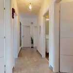 Holiday House Tolesa