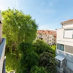 Split Luxury Suite 2
