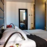 The View Luxury Rooms