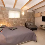 Korda Beach Apartment