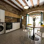 Kokolo Town House