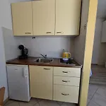 Studio Apartman Latica
