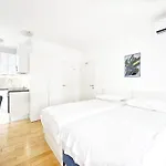 S\'Akvarel 6 - New & Modern Studio