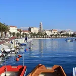 Apartment Marina