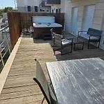 Blackpearl Apartment
