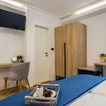 Central Rooms Split