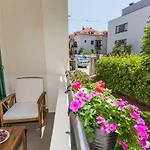 Aml Apartments
