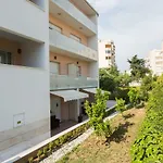 Apartments Baksi