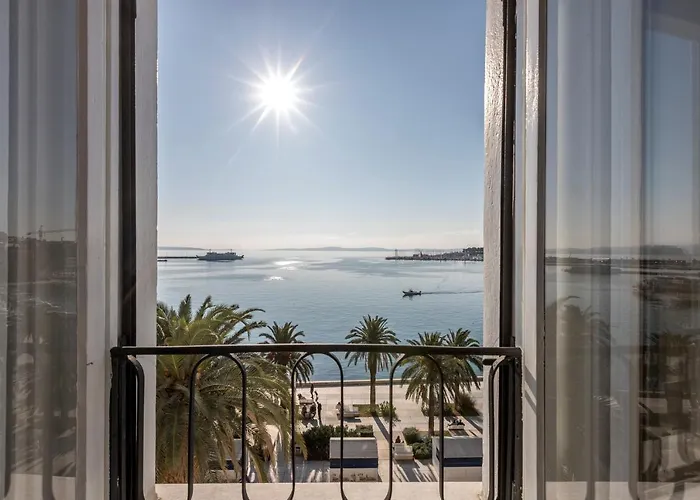 Olivia Luxury Rooms