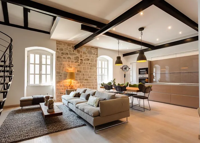 Old Town Luxury House