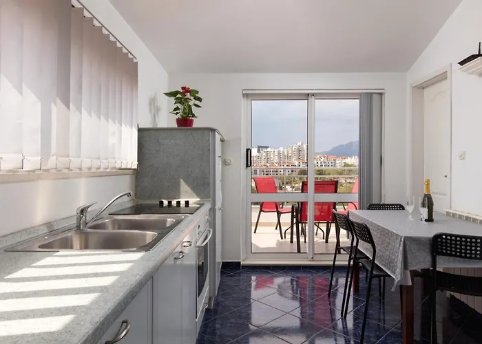Apartment Sea View