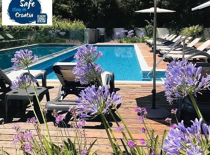 Rooms Oasis Life