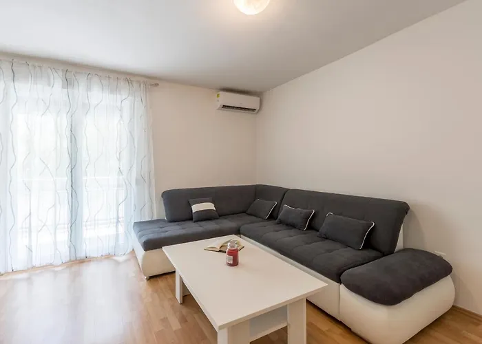 Pujanke Residence - large 3 bedroom apartment