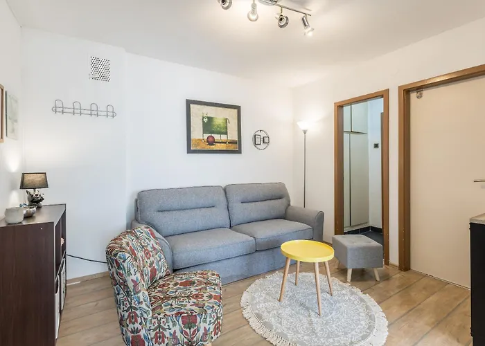 Sunny City Apartment