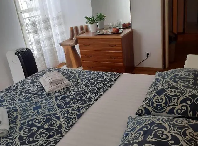 Beautiful Room With See View