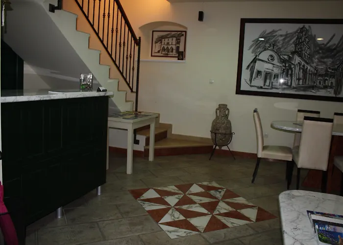 Aparthotel Toni Palace