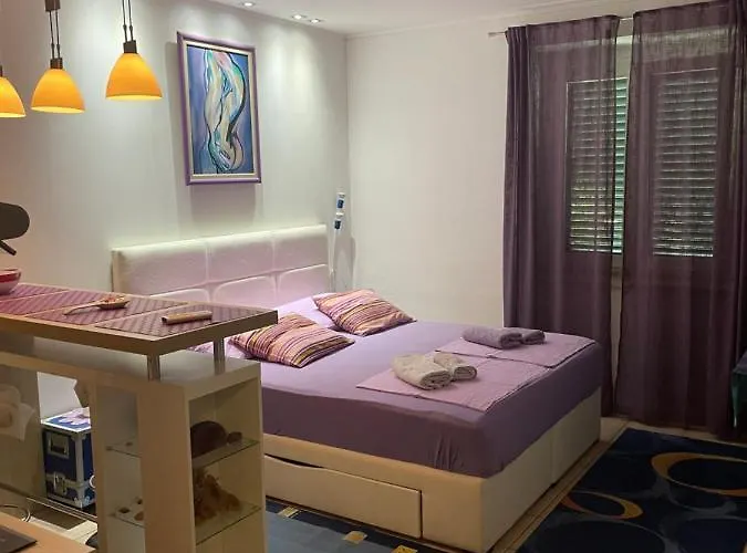 Studio Apartment Yess ,Split