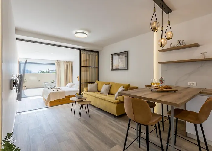 Vista Apartments