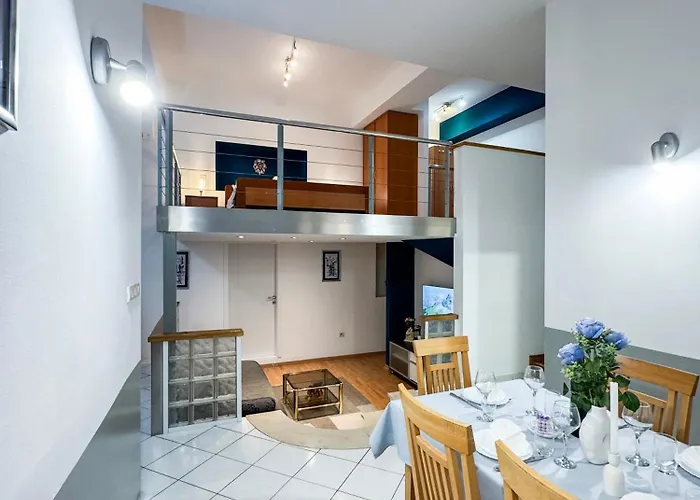 Studio Apartman Leo