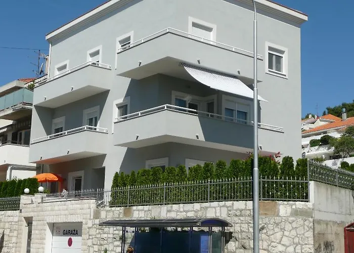 Apartments Sanjin