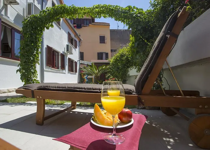 City Center Apartment Kadena