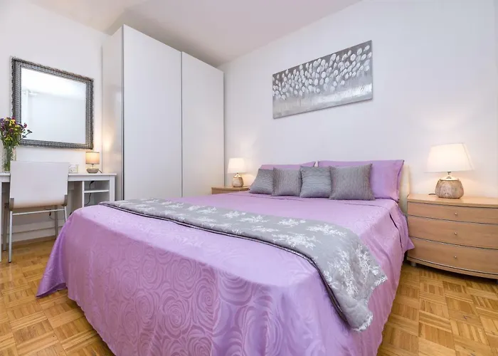 Apartment Kristina, Comfortable And Close To The Center