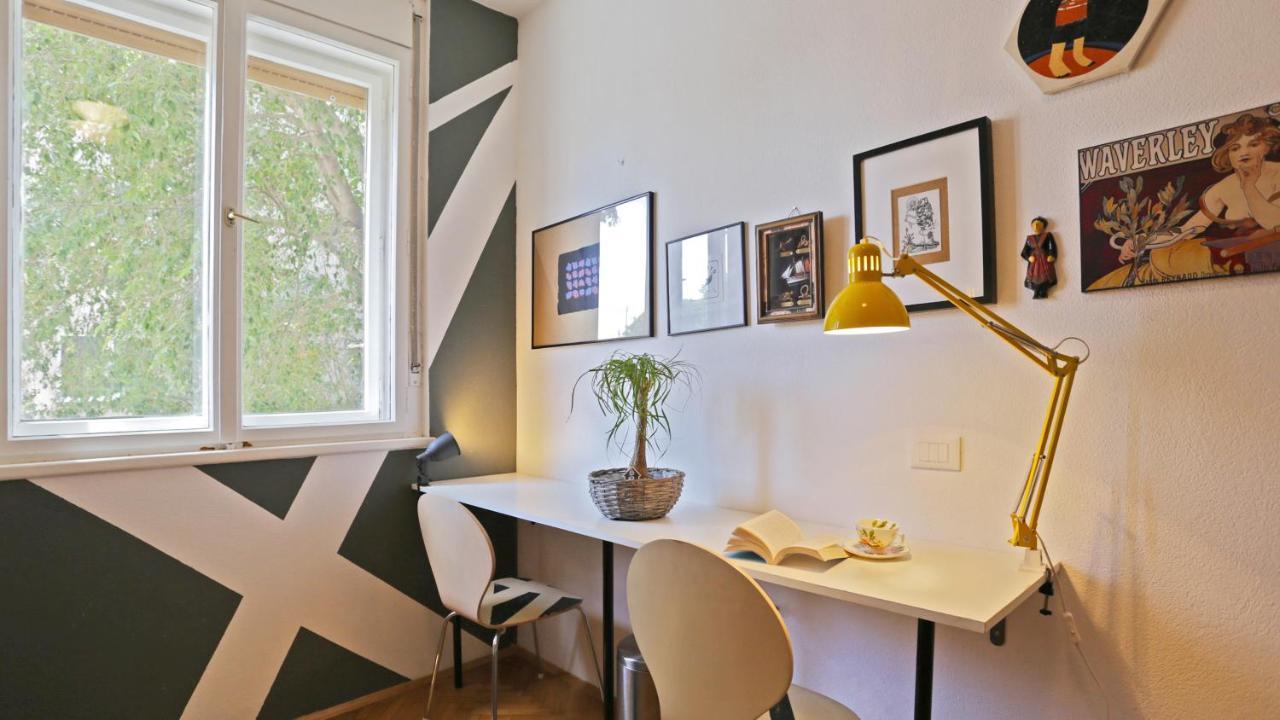Tchaikovsky Hostel *