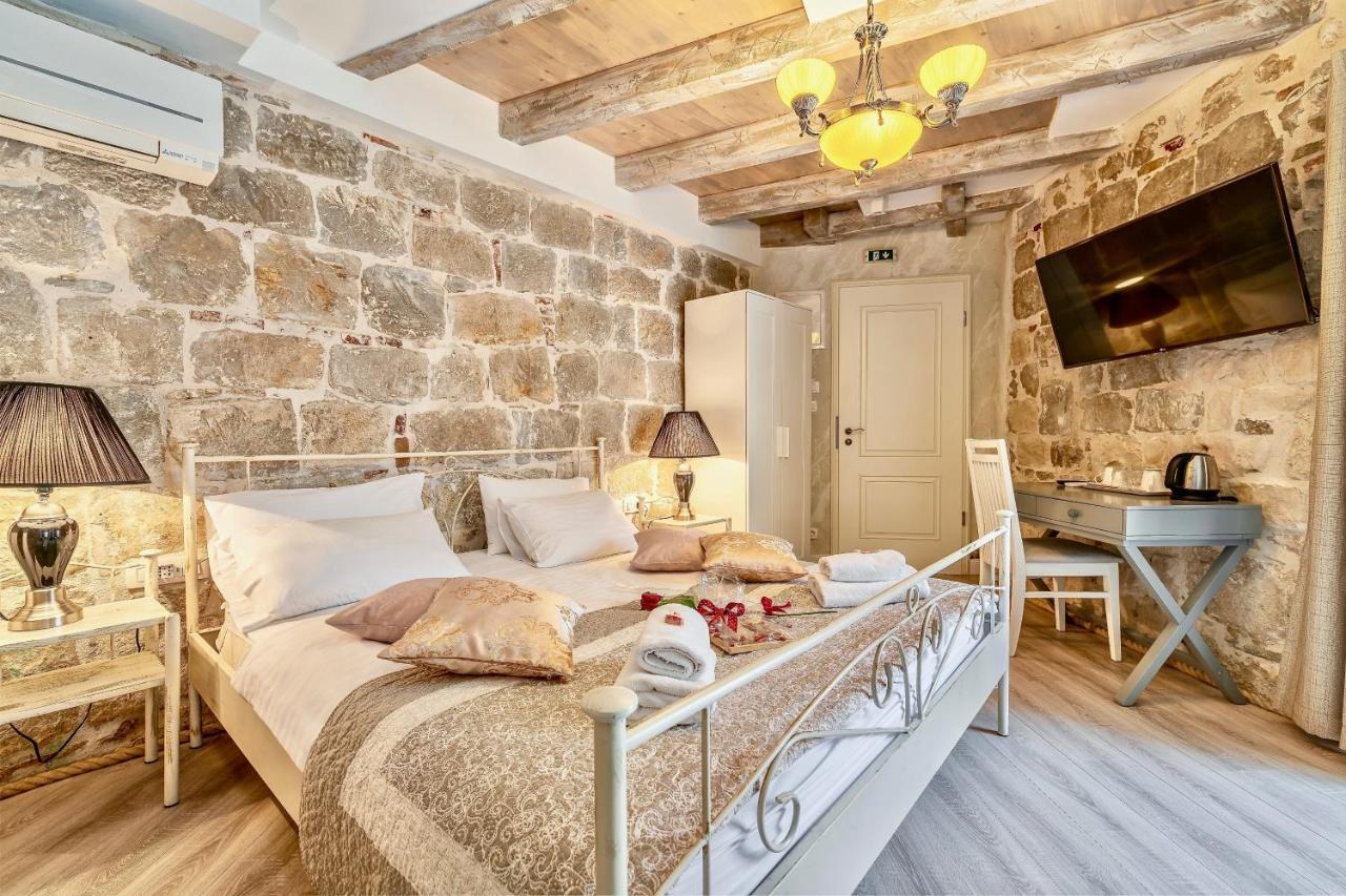 Historic Plaza Varos (adults Only) 4* Split