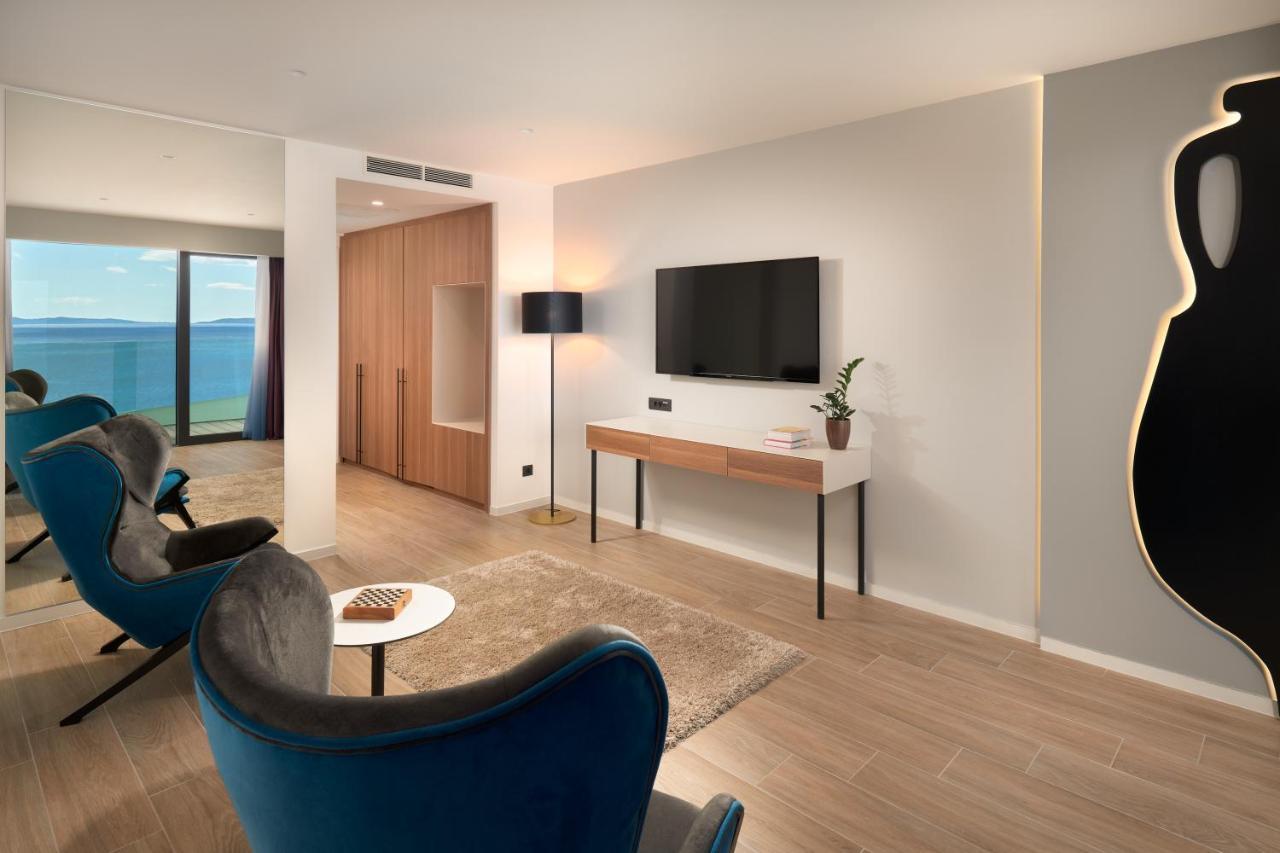 Hotel Amphora 4*