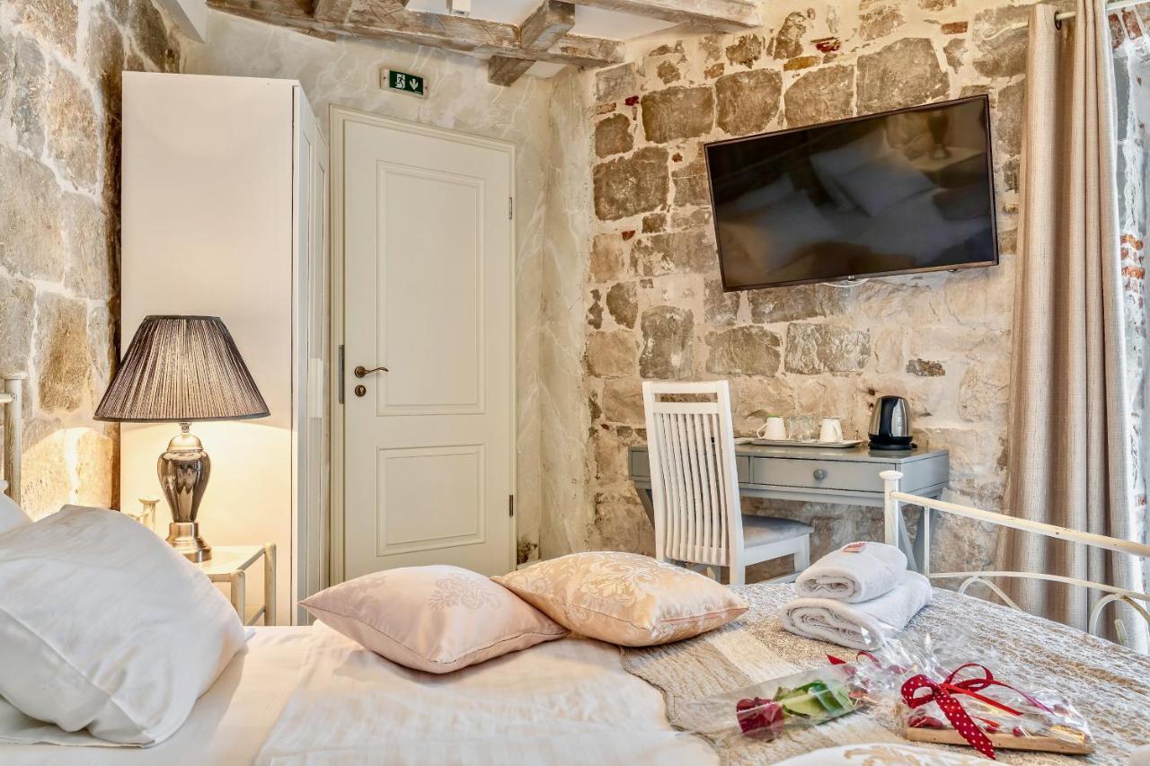 Historic Plaza Varos (adults Only) 4* Split