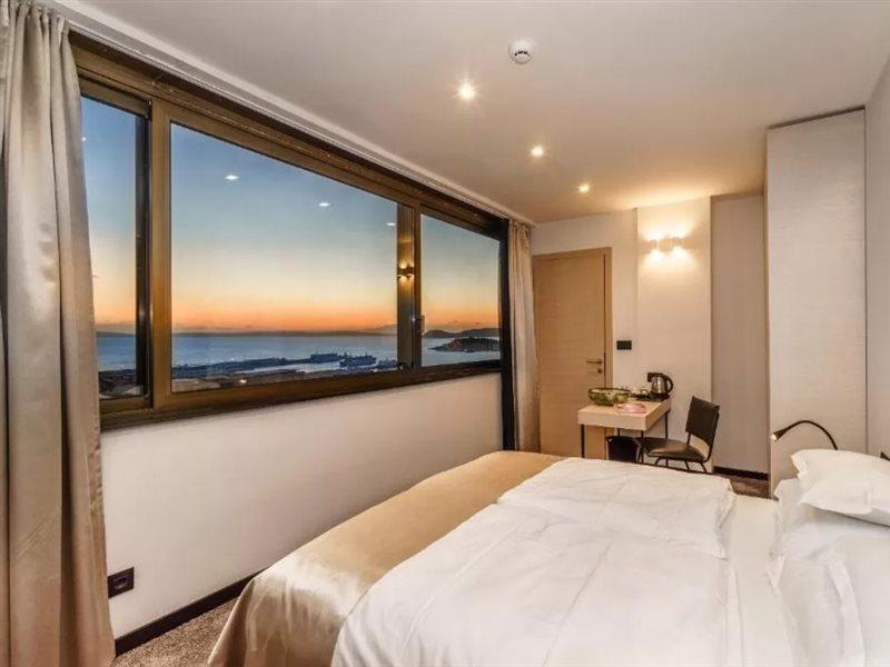 The View Luxury