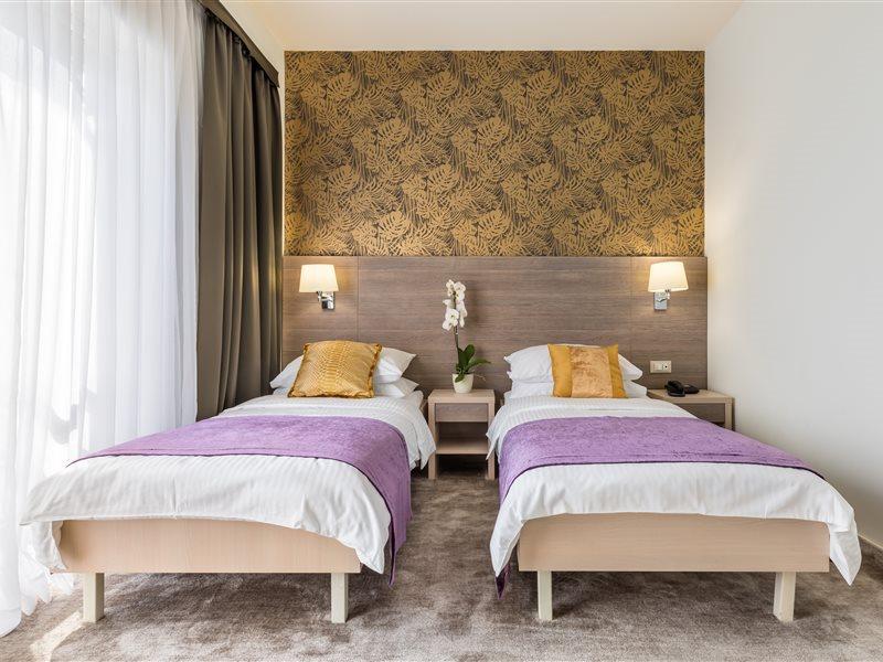 Hotel Mondo 4* Split