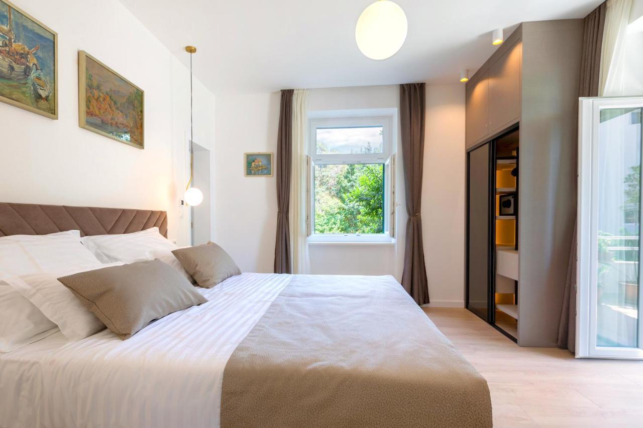 Green Park Luxury Rooms Guest house