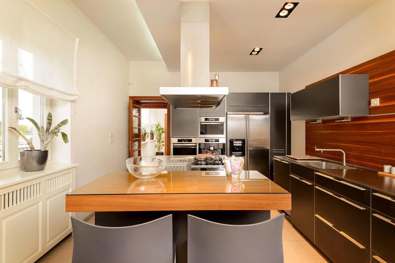 Villa Exclusive Seafront Villa 5 Bedrooms Villa Mestro Outdoor Pool Magical Sea Views Split *