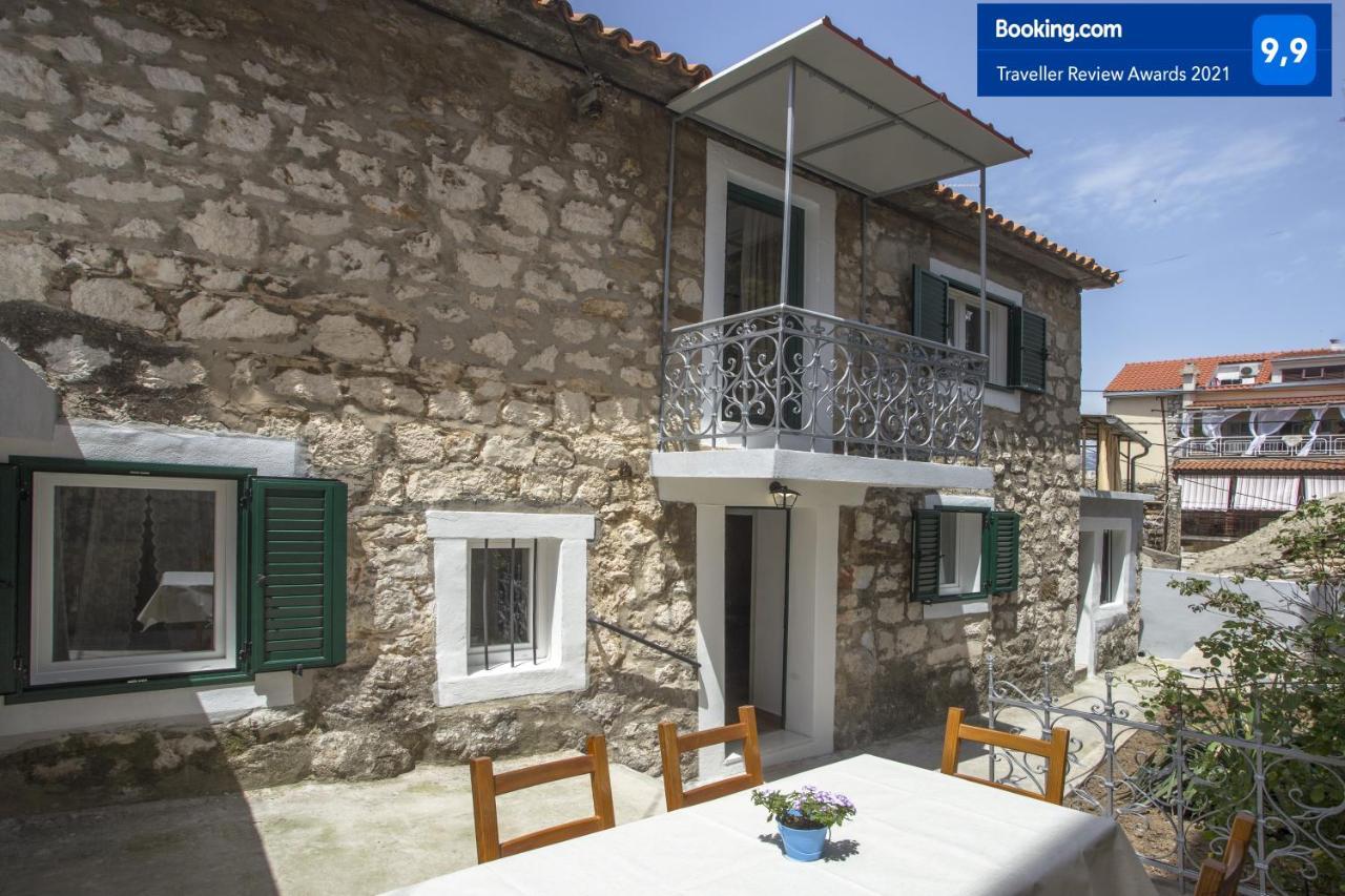 Vakantiehuis Spartion Marine *