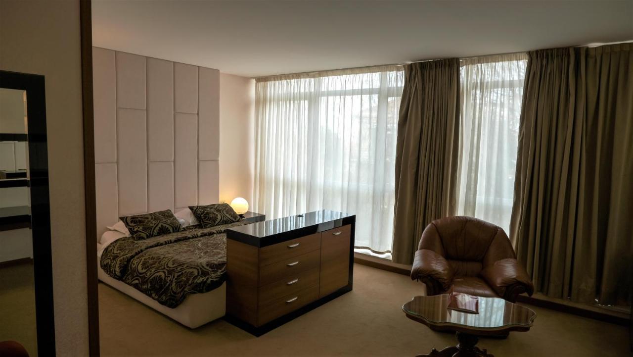 Hotel Consul 3*