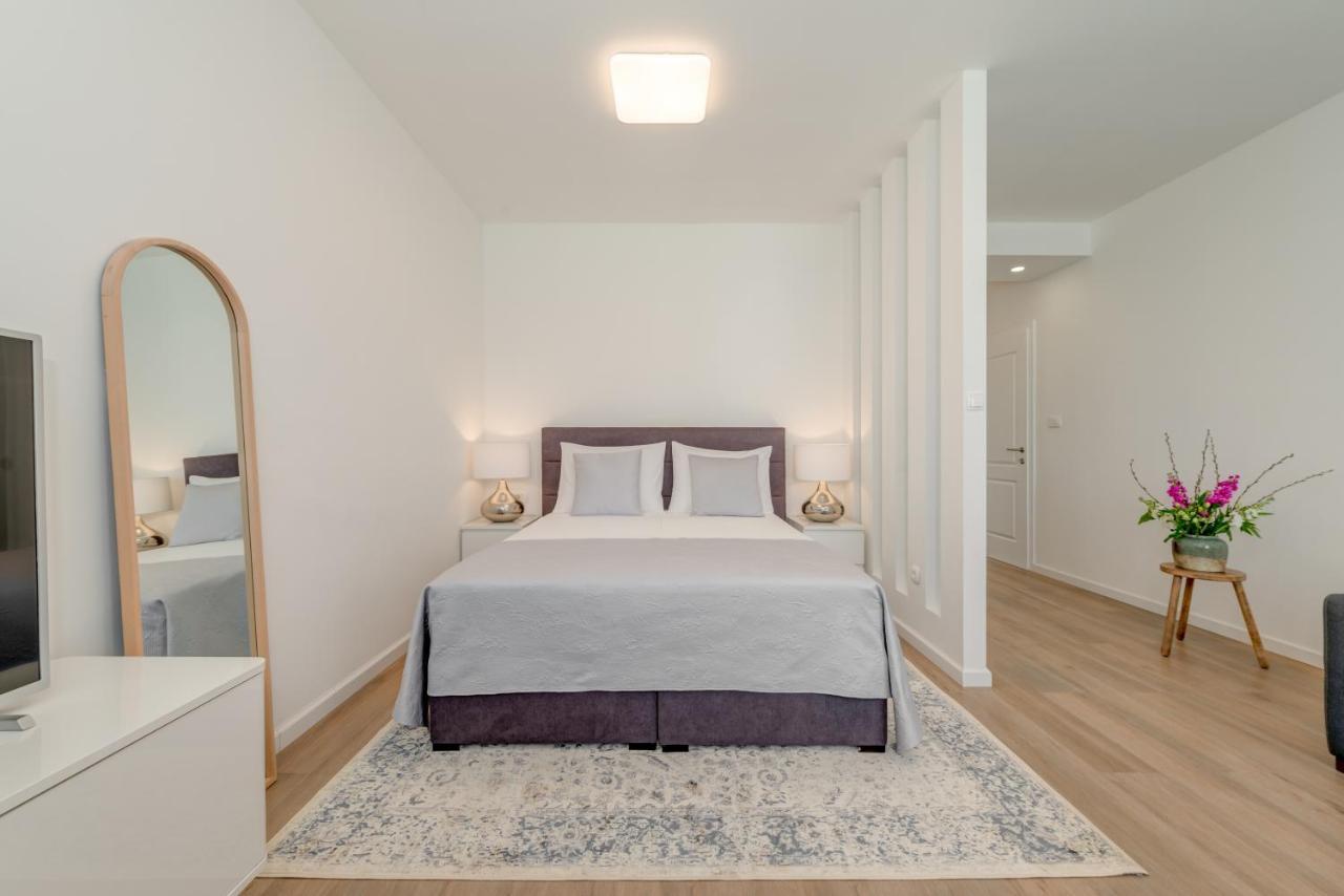 Guest house Capital And