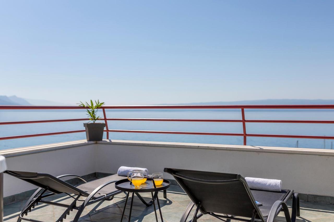 Seaside Penthouse With Hot Tub Sky Living Split