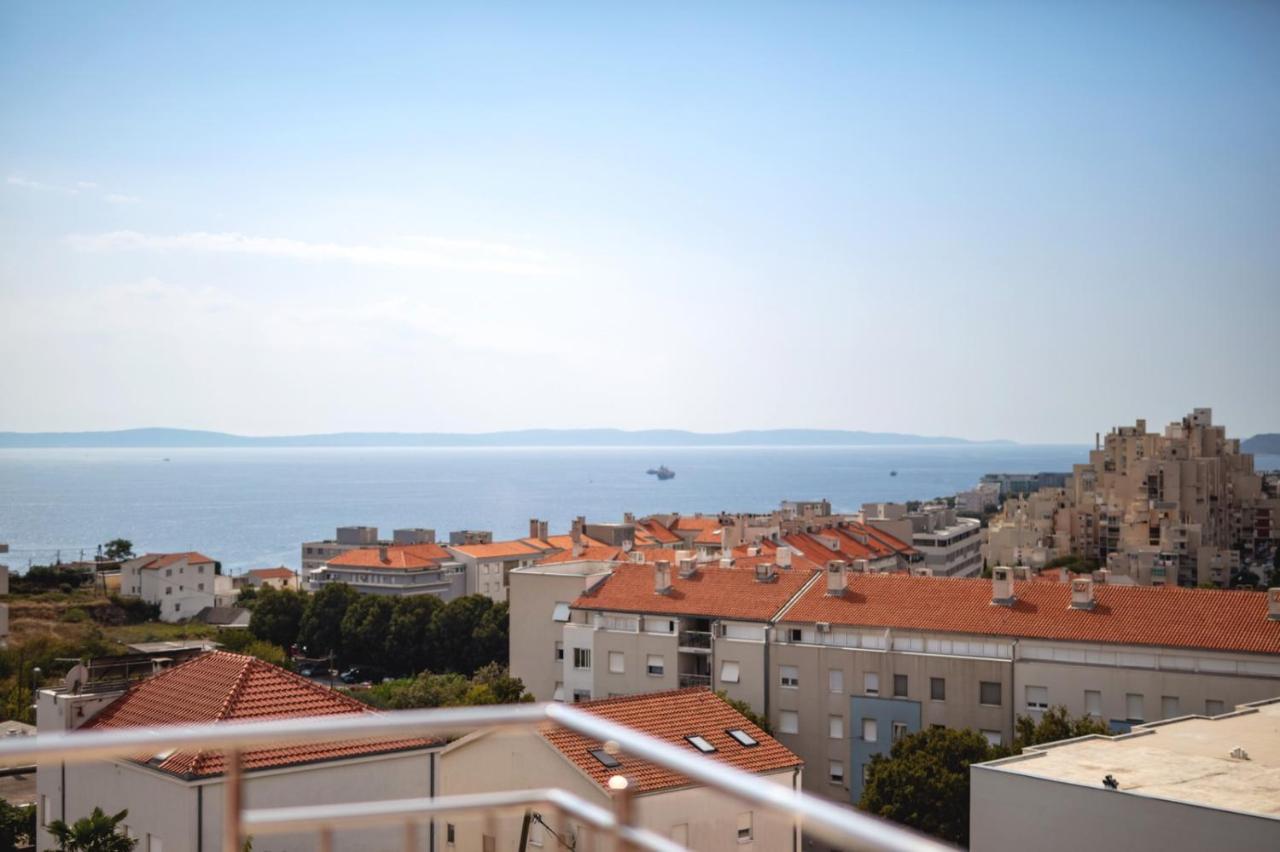 Sea View Apartment