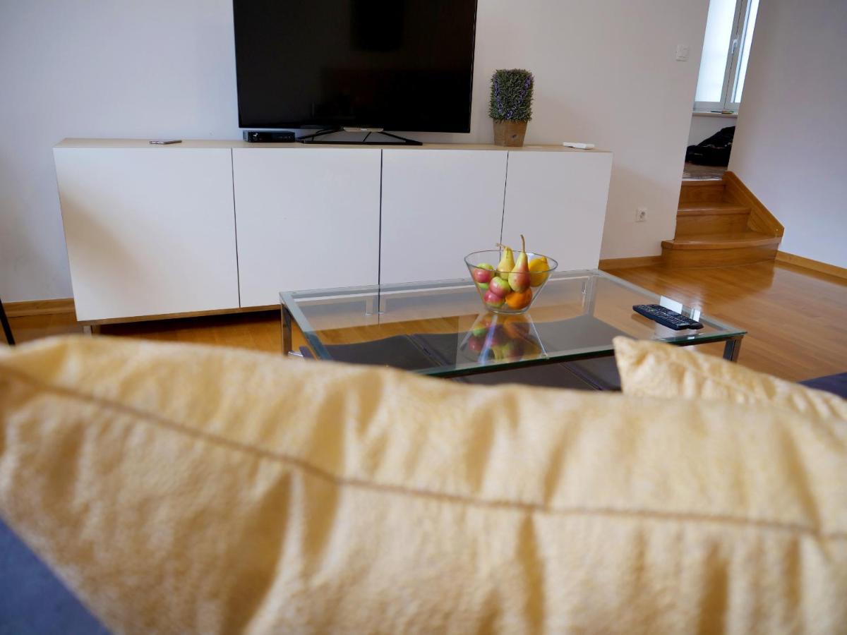 Apartment Furioso