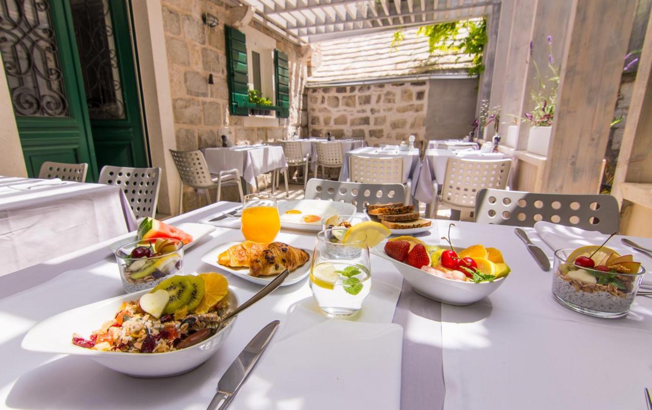 Divota Hotel