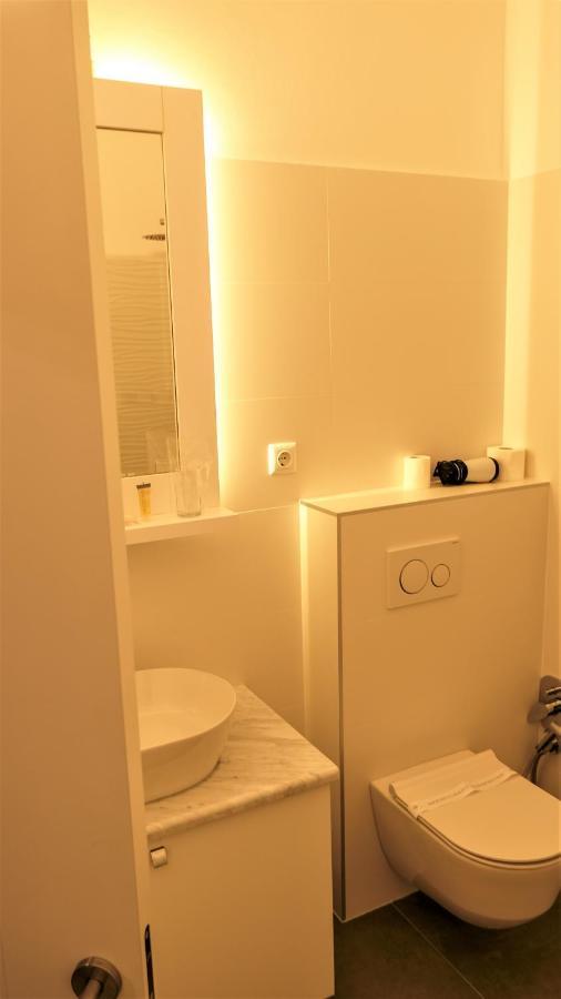 Consul Hotel 3*