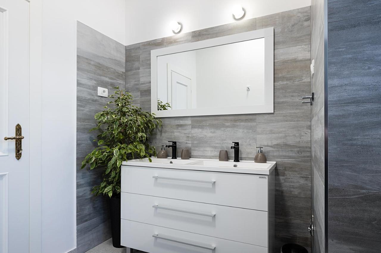 Apartment Aurelia *