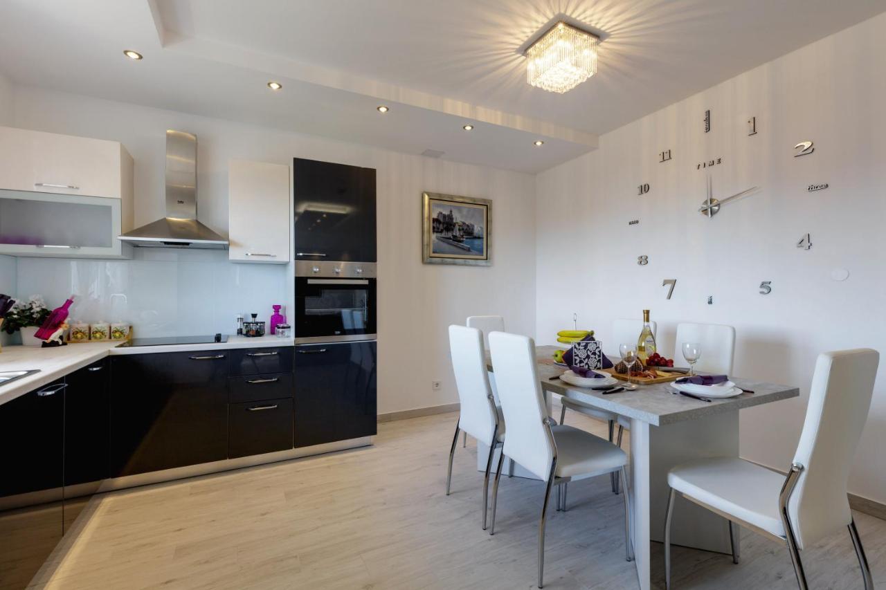 Sunny Garden Adria Apartment Split