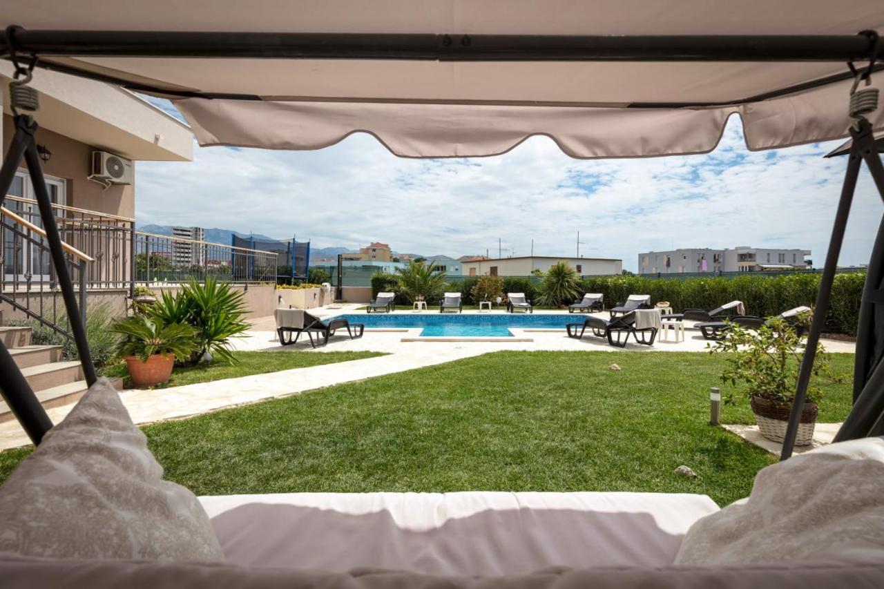 Sunny Garden Adria